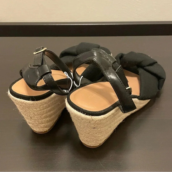 OLD NAVY Knotted Canvas Espadrille Wedge Sandals in Black Jack - Picture 6 of 11